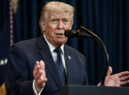 Trump kritiserer Iran for tankskipavgifter i Hormuzstredet: "Det b&oslash;r de ikke v&aelig;re"