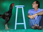 Brasiliansk mann har gjort hobbyen sin med å avle opp kjempestore haner til en bedrift