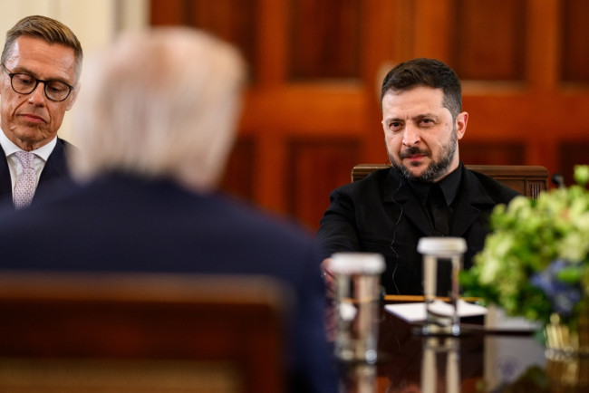 Zelenskij advarer om at Iran-krig kan bremse våpenleveransene til Ukraina: "Jeg frykter at det kan skje"
