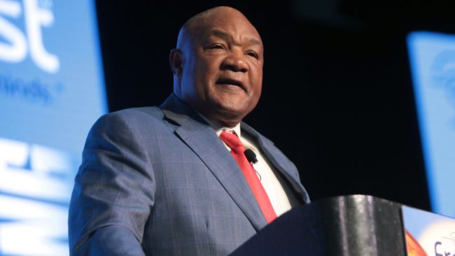George Foreman, bokselegenden og den eldste tungvektsmesteren, dør 76 år gammel