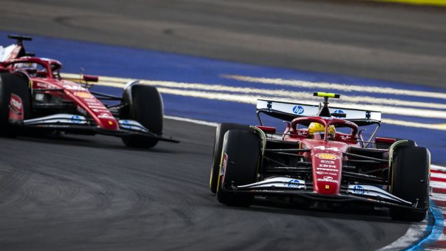 Charles Leclerc mener Piastri og Antonelli har 50/50 av skylden for krasjet hans, men Piastri var den eneste som ble straffet