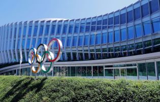 Den internasjonale olympiske komité utnevner en esportkommisjon